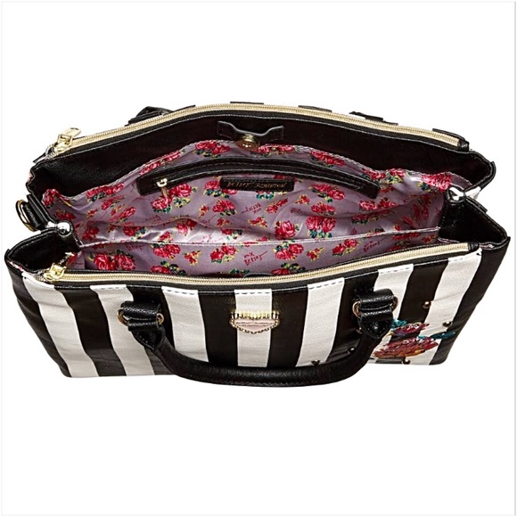 Betsey Johnson Large Crossbody Bag NWT sold - Picture 4 of 7